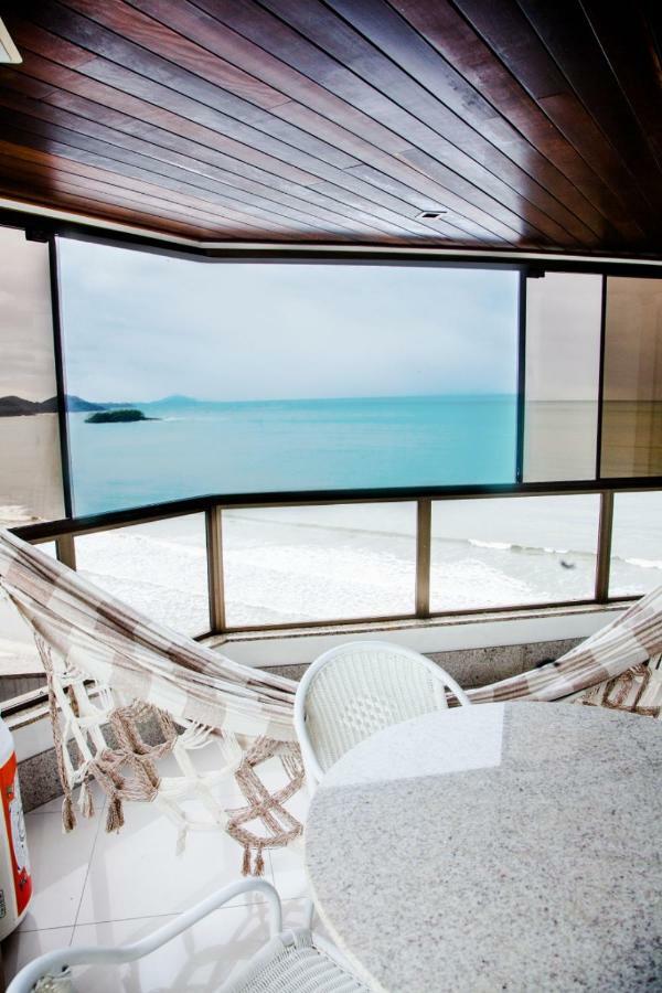 Apto Frente Mar Bal Camboriu Pe Na Areia Fantastica E Encantadora Vista Mar Balneario Camboriu Exterior photo